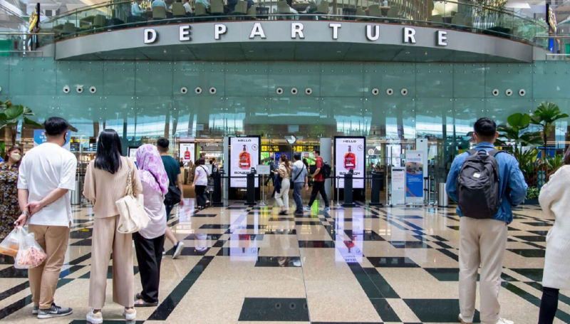 JCDecaux rolls out programmatic DOOH across 50 Changi Airport screens